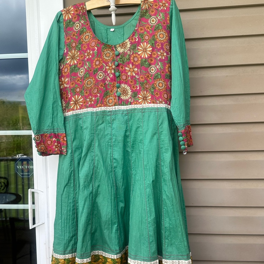 Indian Bollywood Green & Pink Cotton Anarkali Flared kurta Dress. Chest: 36”